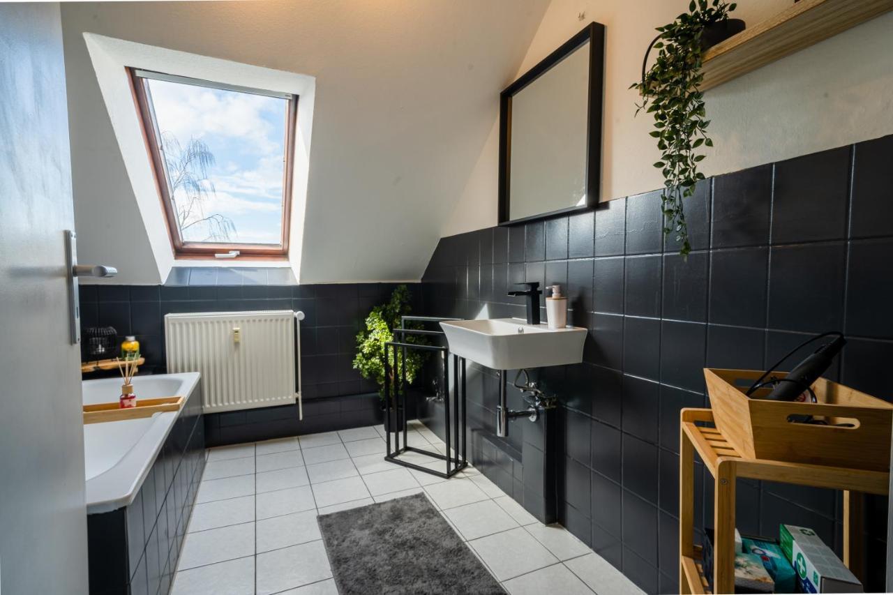 Style Apartment I Klimaanlage I Wlan I Kueche I Smart-Tv Magdeburg Exterior photo